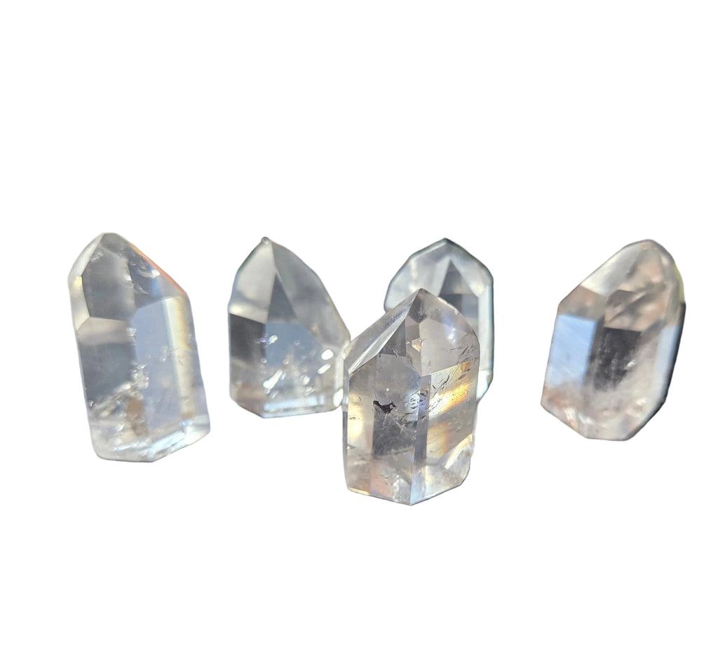 Quartz crystal points  freestanding