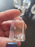 Quartz crystal points  freestanding