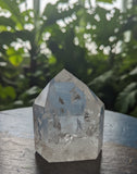 Large Quartz Point